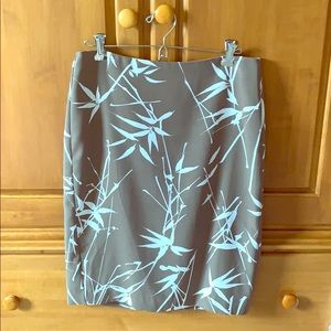 Banana Republic Pencil Skirt Size 4